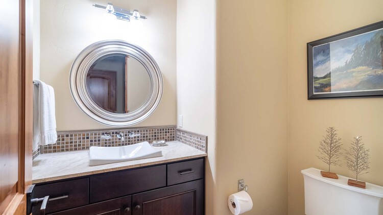 Penthouse Suite | Columbia Cliff Villas - Premium Penthouse Suites With In-Unit Washer Dryer